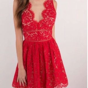 Tobi • Sexy red lace mini dress